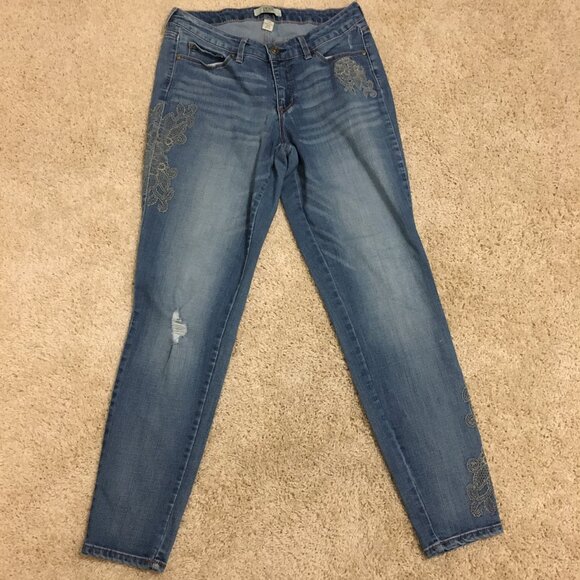 Vintage America Missy Regular Fit Emroidered Denim Blue Jeans - Picture 6 of 15